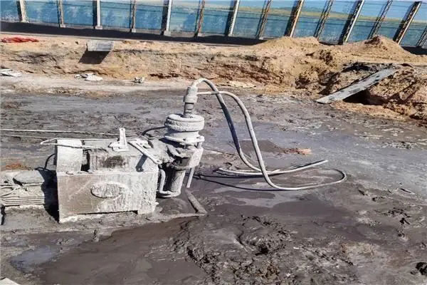 疏勒水泡基础注浆加固